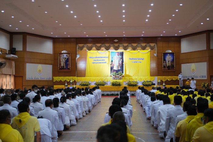 วันคล้ายวันสวรรณคต  พระบาทสมเด็จพระบรมชนกาธิเบศร  มหาภูมิพลอดุลยเดชมหาราช บรมนาถบพิตร